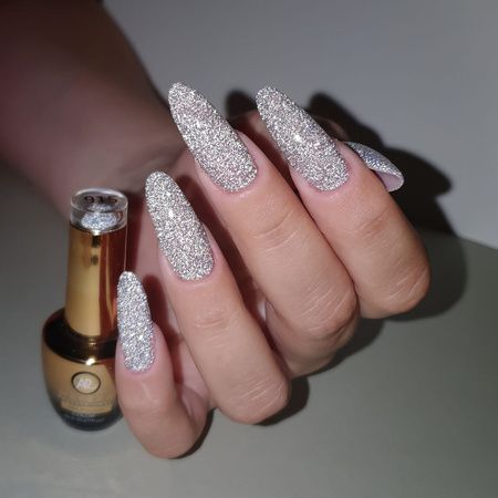 915 - White Lady VSP - Disco MAKEAR