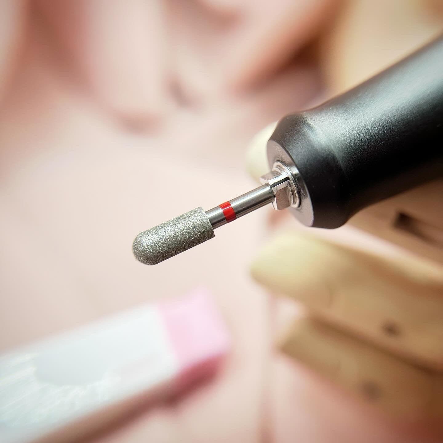 Embout Tonneau ROUGE VICTORIA