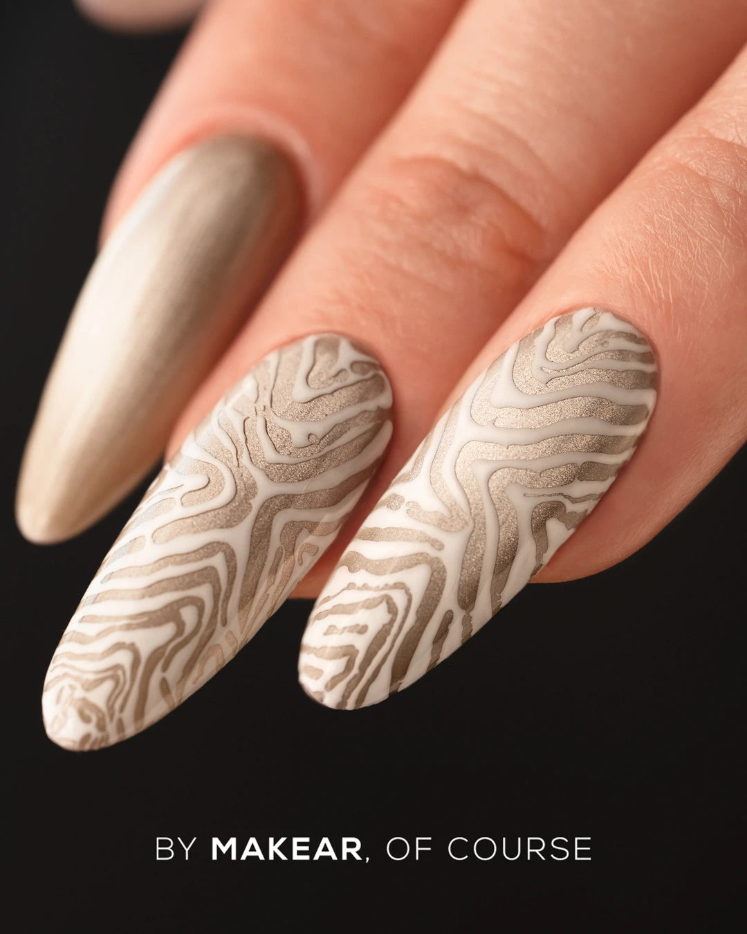 Gel effet Grattage Nail Art Makear